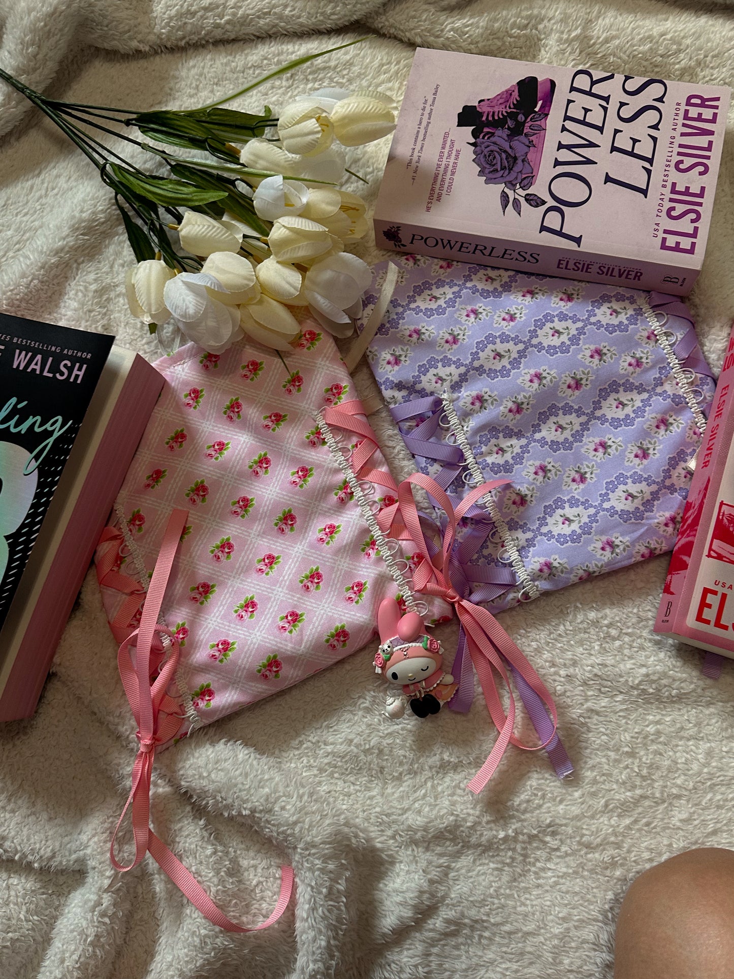 Pink Lace Book Sleeve