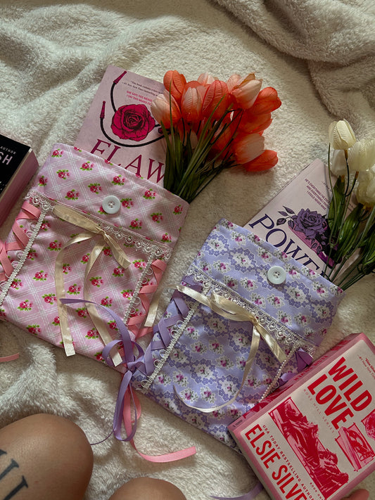 Pink Lace Book Sleeve