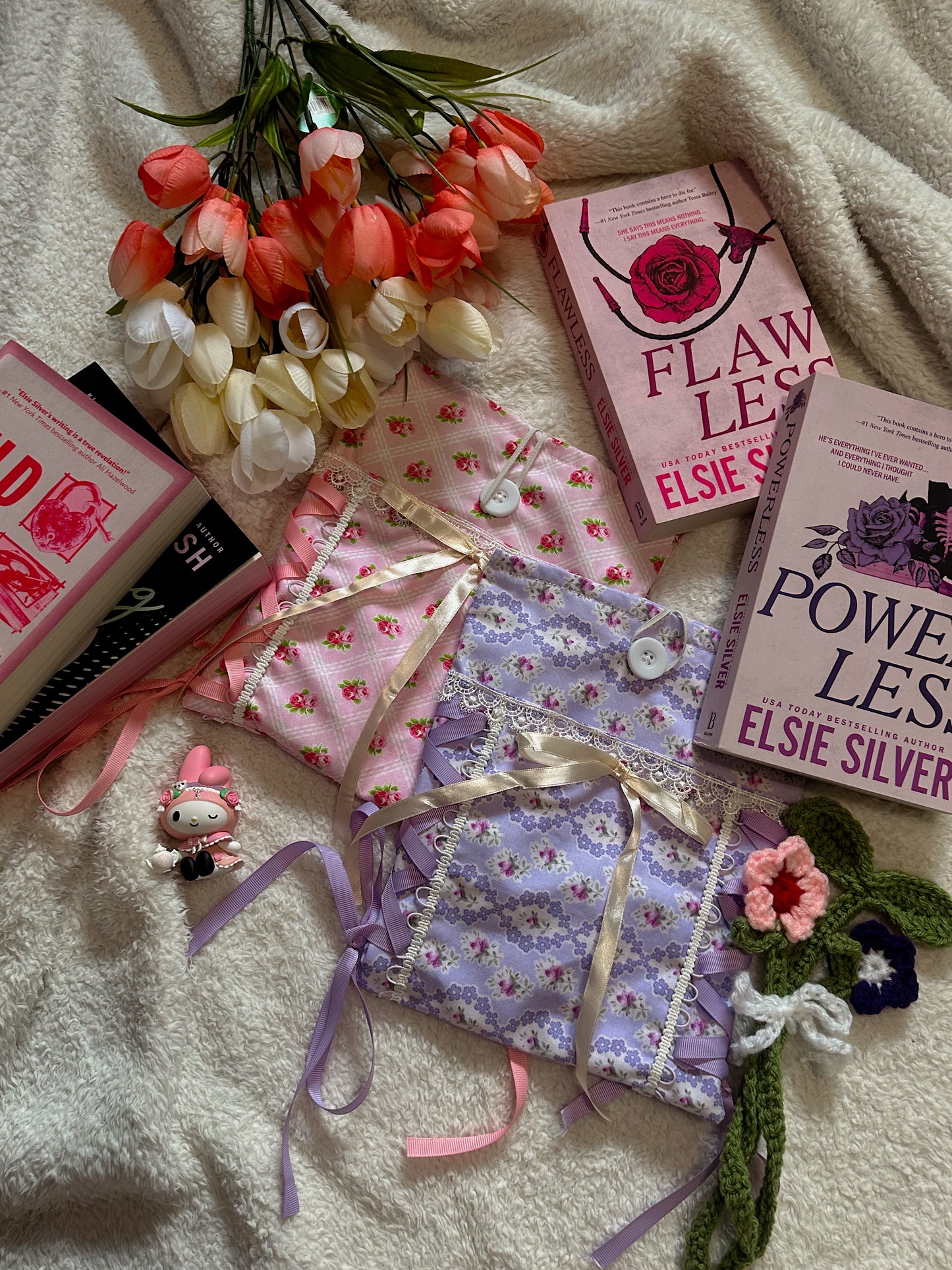 Pink Lace Book Sleeve