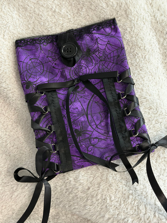 Midnight Web E-Reader Sleeve